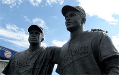 Jackie Robinson statue